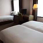 Central, & Lounge Bar クラン