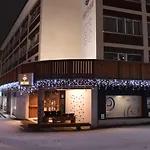 Central, & Lounge Bar Crans-Montana