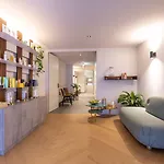 ホテル Central, & Lounge Bar クラン