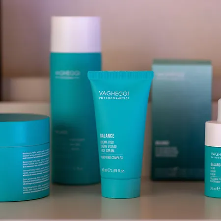 Hotel Central, & Lounge Bar