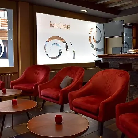 Central, & Lounge Bar Hotel Crans-Montana