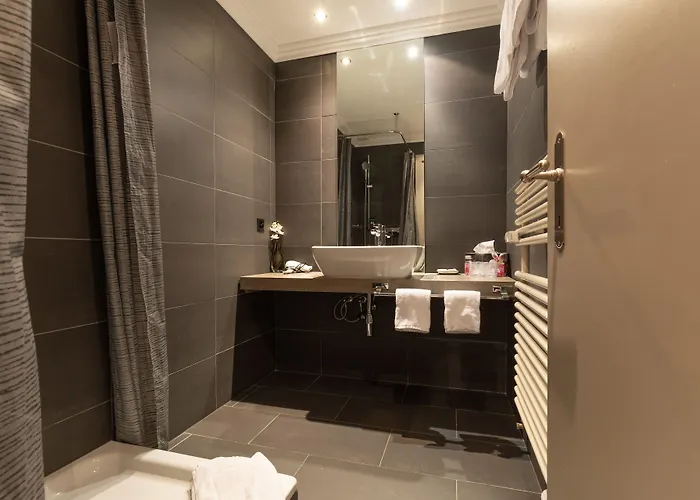 Hotel Central, & Lounge Bar Crans-Montana