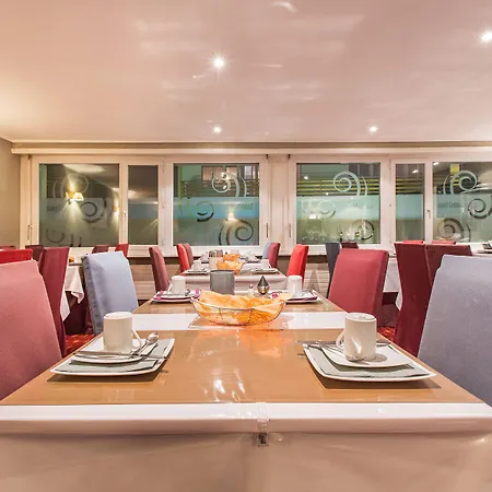 Ξενοδοχείο Central, & Lounge Bar Κρανς Μοντάνα