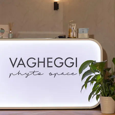 Central, & Lounge Bar Ξενοδοχείο