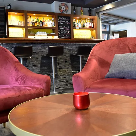 Central, & Lounge Bar 3* Κρανς Μοντάνα